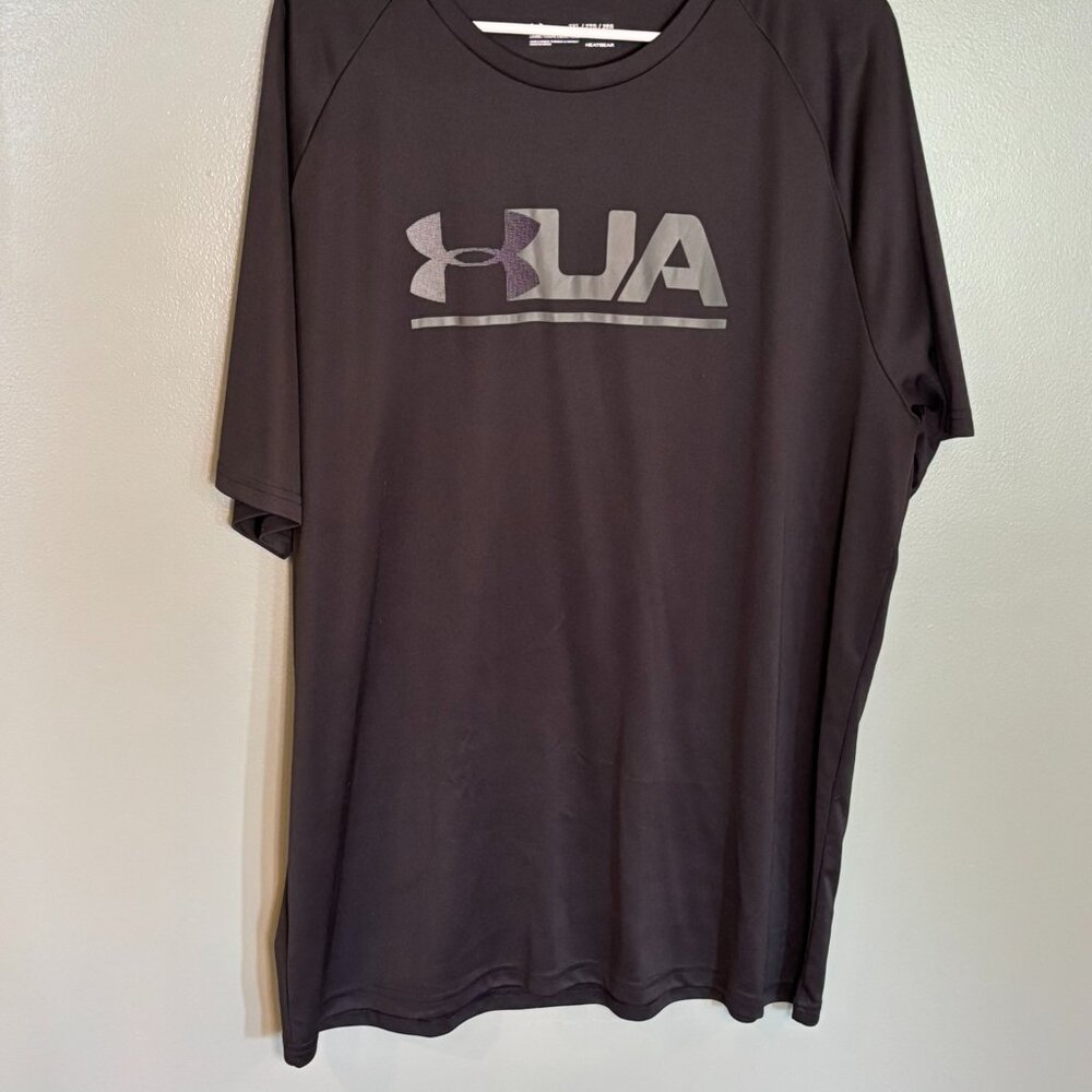 UNDER ARMOUR T SHIRT